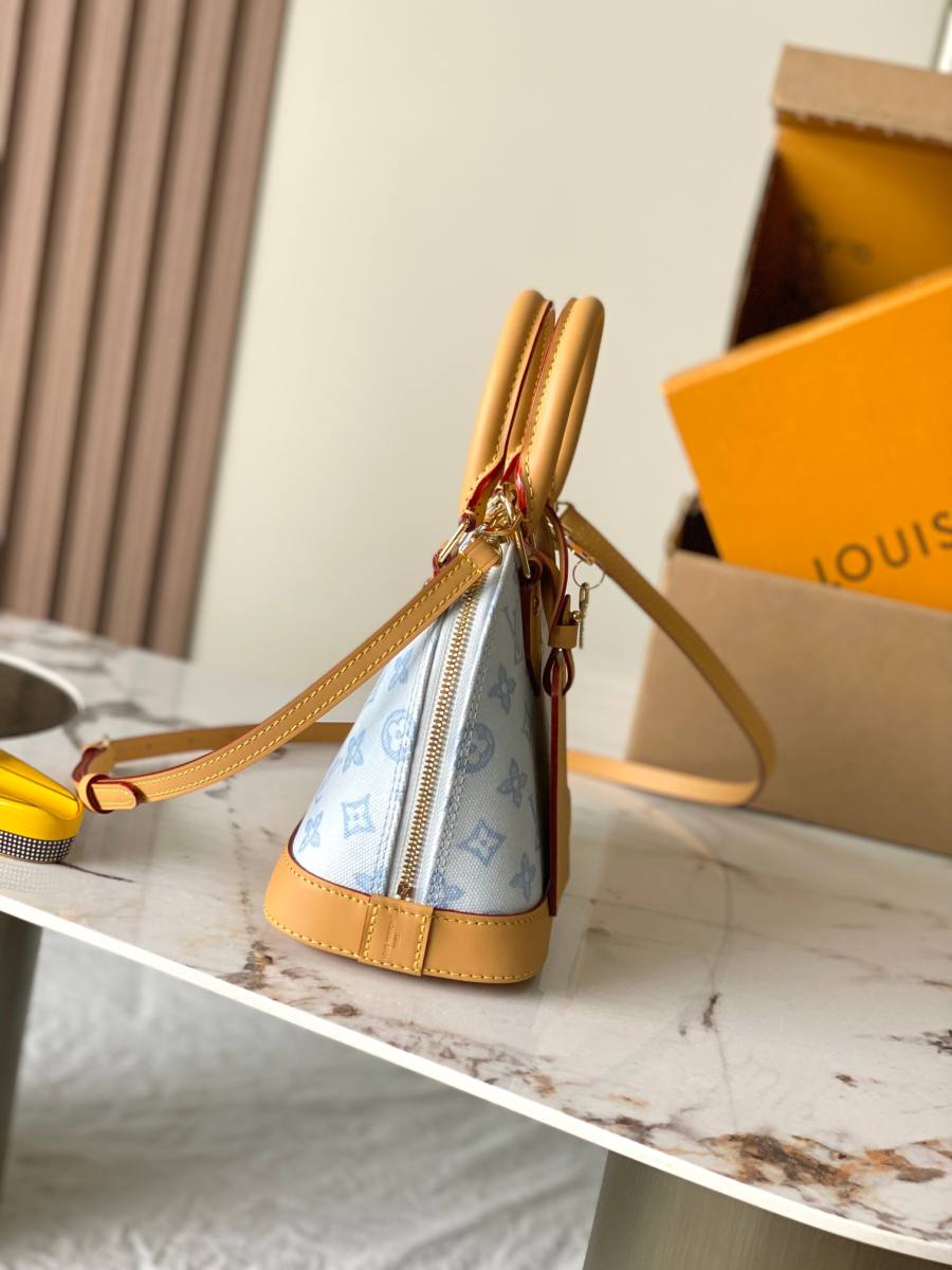 Louis Vuitton Alma BB M27526 17.5 x 11 0B8E