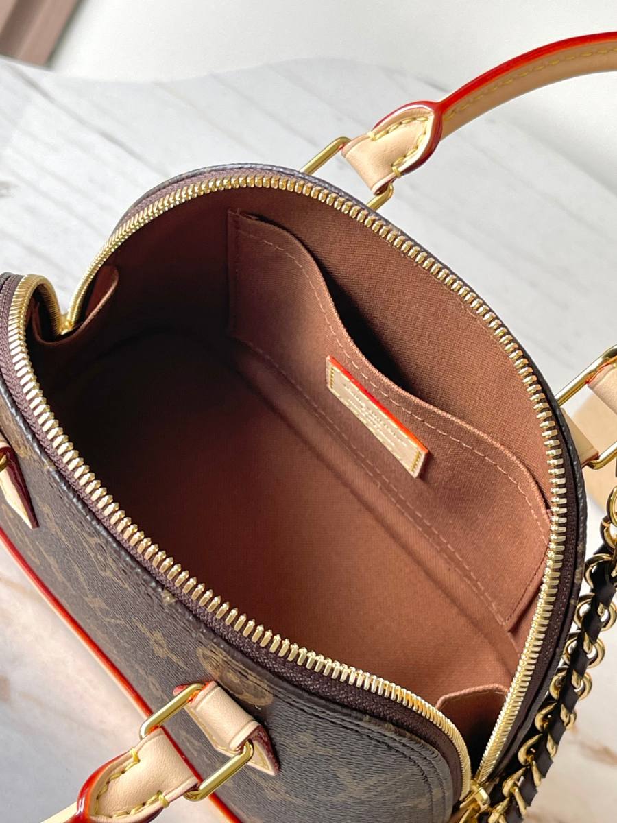 Louis Vuitton Alma M14933 18 x 12 x 8 3392