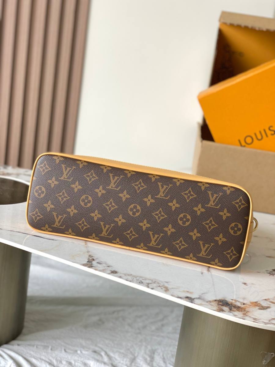 Louis Vuitton Alma MM M27327 36 x 28 x 17 75CF
