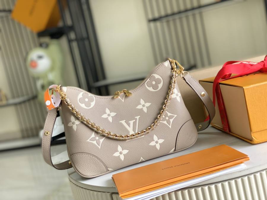 Louis Vuitton Boulogne PM M13224 27 x 16 x 10 Grey 150F