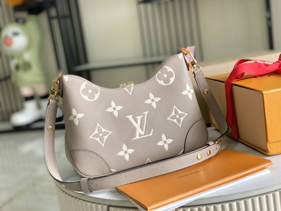 Louis Vuitton Boulogne PM M13224 27 x 16 x 10 Grey 150F