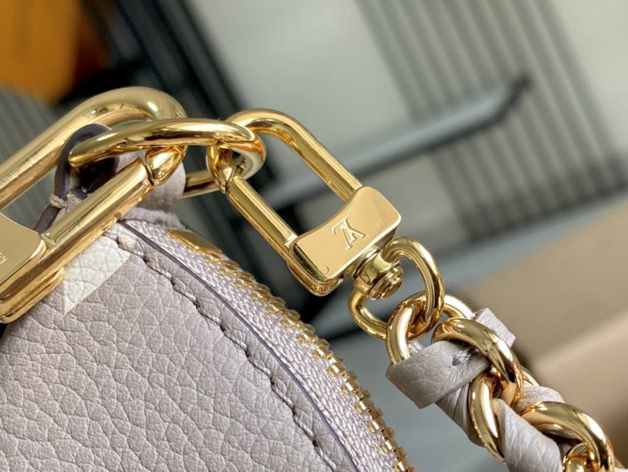 Louis Vuitton Boulogne PM M13224 27 x 16 x 10 Grey 150F
