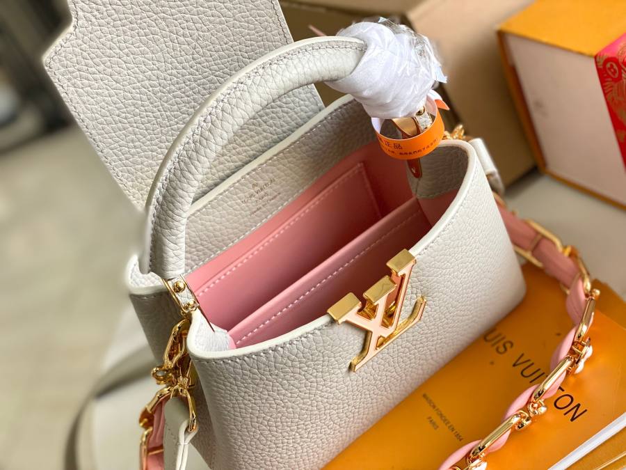 Louis Vuitton Capucines Mist Grey CB42