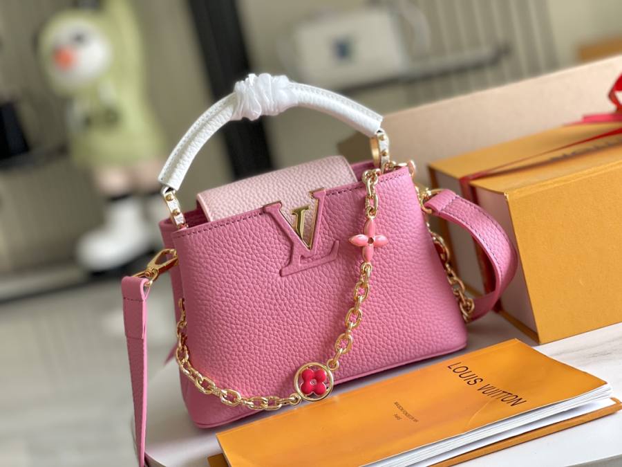 Louis Vuitton Capucines Pink 74CB