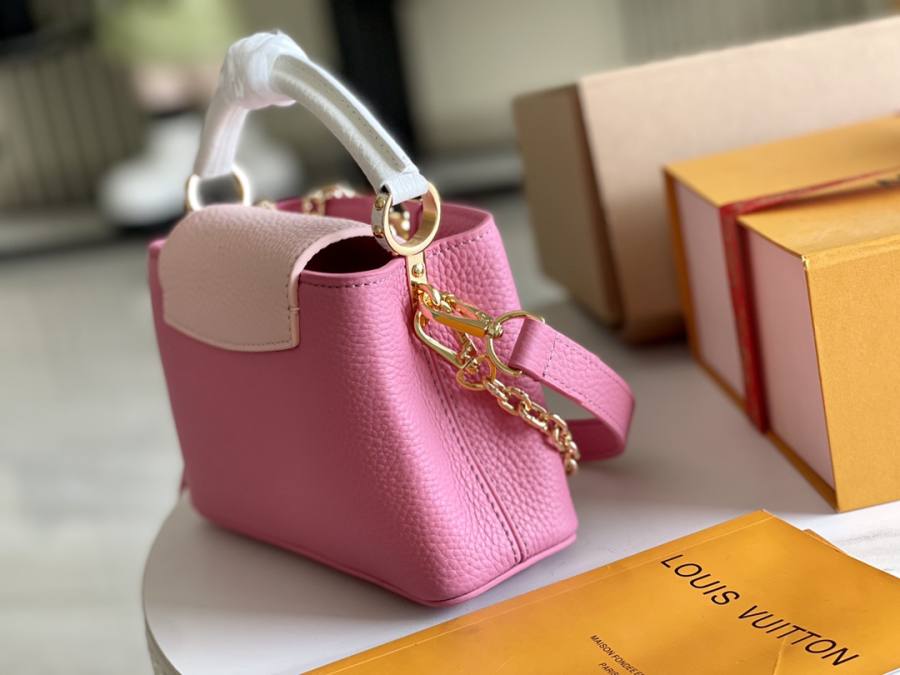 Louis Vuitton Capucines Pink 74CB