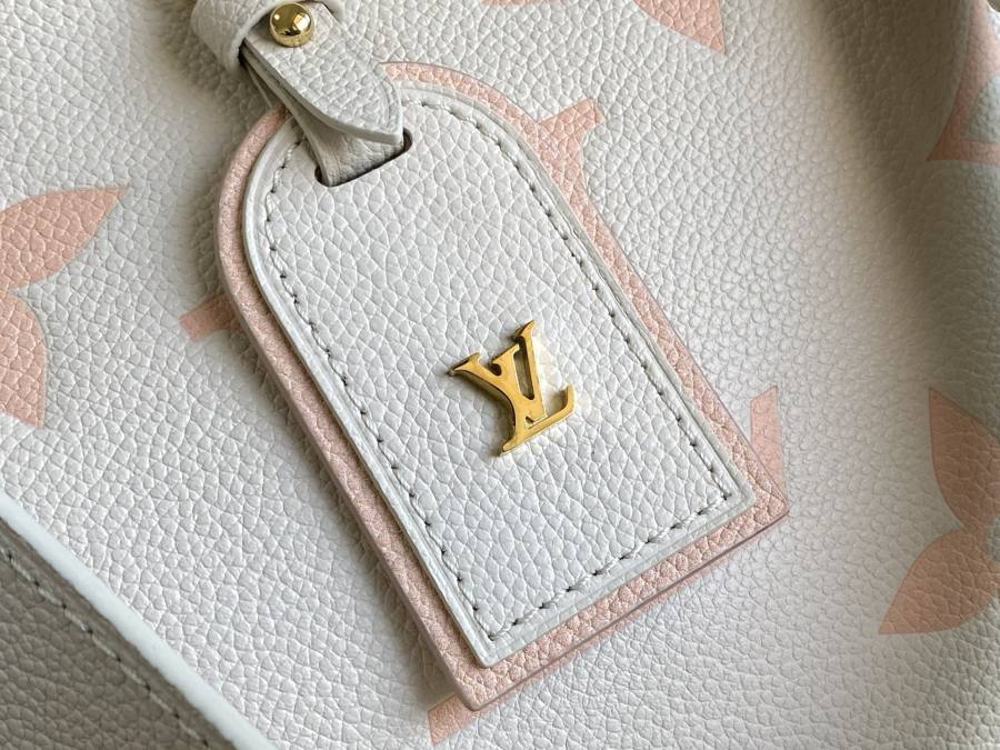 Louis Vuitton CarryAll PM M24141 29 x 24 x 12 AB06