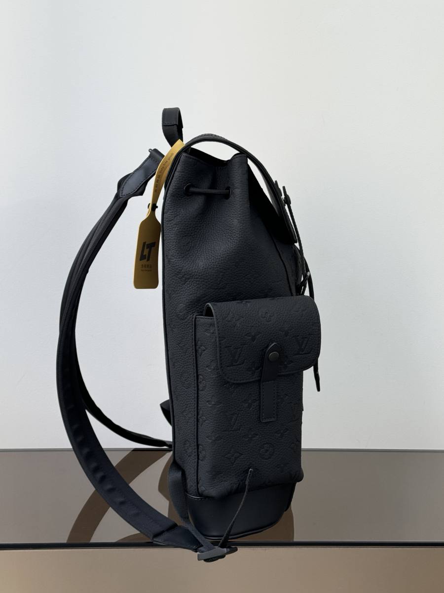 Louis Vuitton Christopher M55699 CA7E