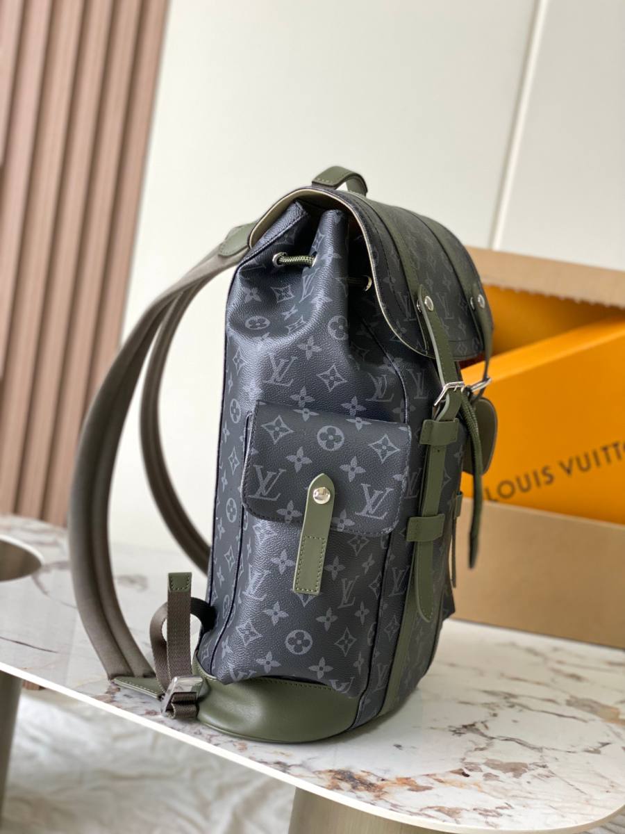 Louis Vuitton Christopher MM M28633 38 x 44 x 12 03F3