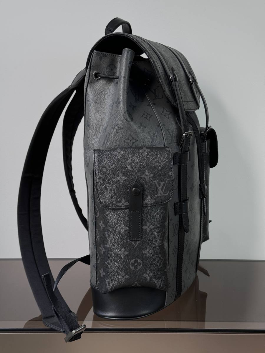 Louis Vuitton Christopher MM M45419 38 x 44 x 12.5 67F1