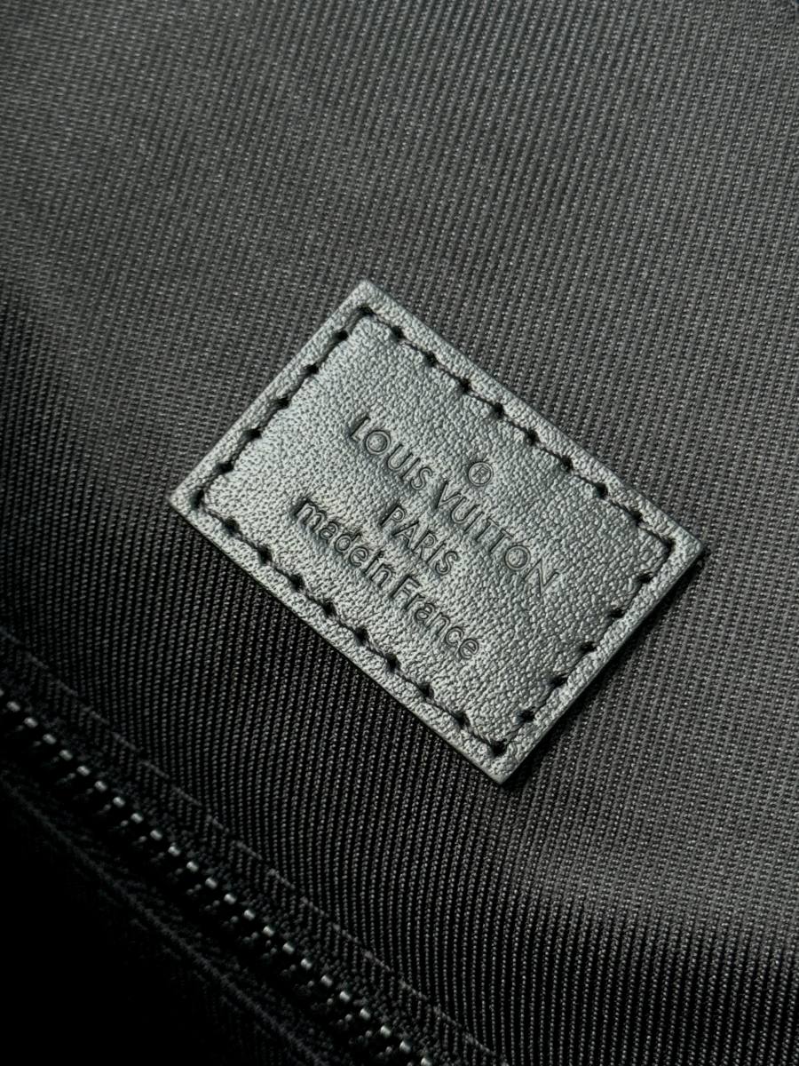 Louis Vuitton Christopher MM M45419 38 x 44 x 12.5 67F1