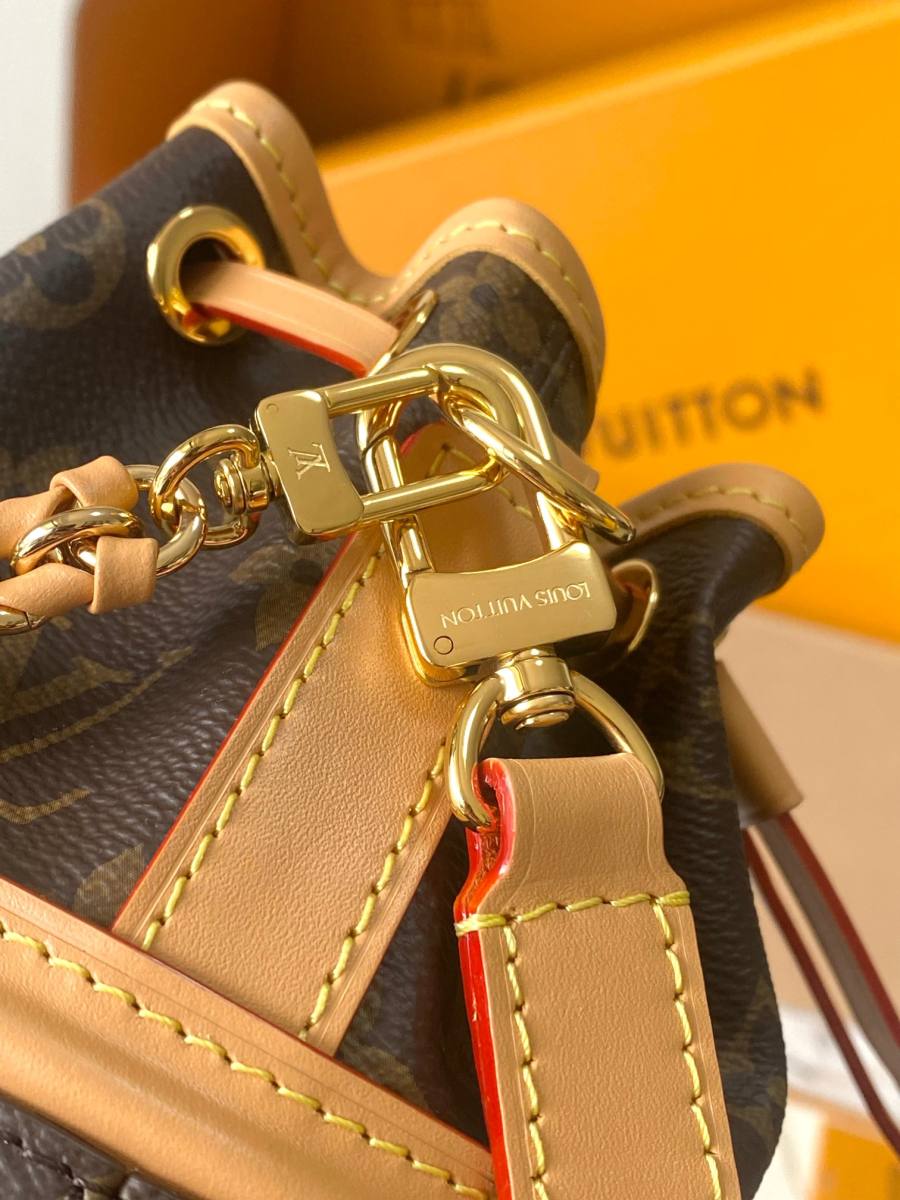 Louis Vuitton Compact Wallet M83481 11 x 9 x 3 2257