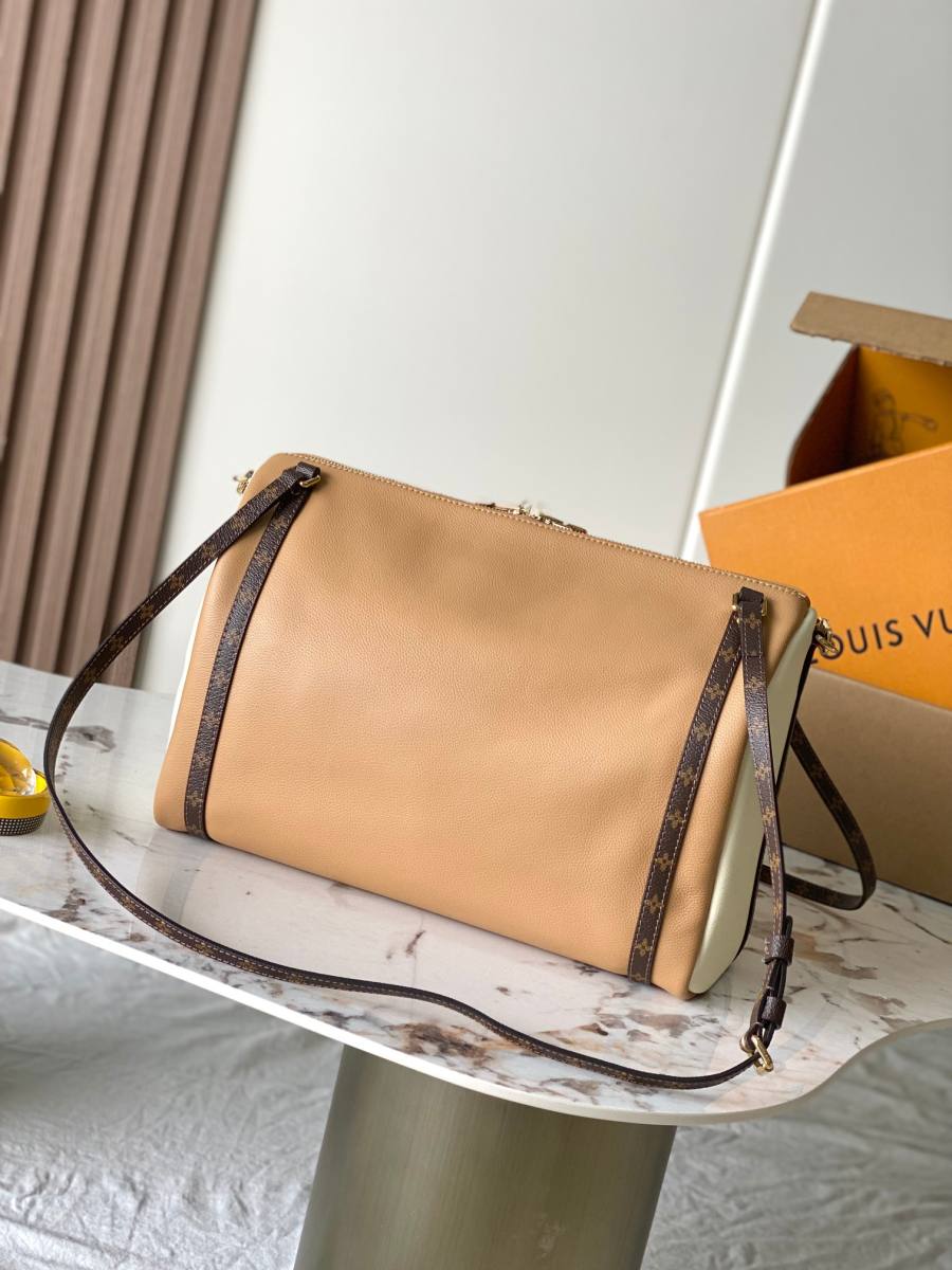 Louis Vuitton Express M2A076 B1EE