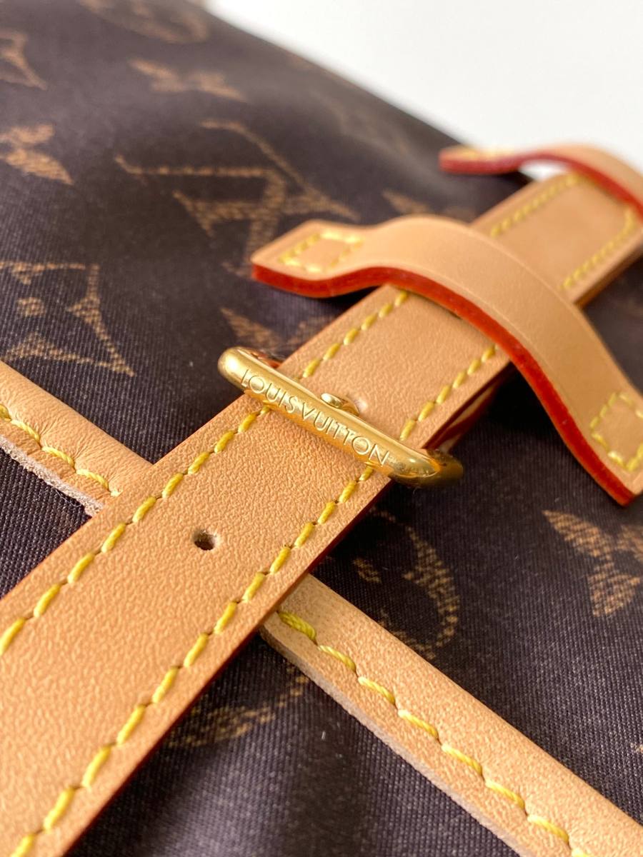 Louis Vuitton Jet Lag M2A425 1F18