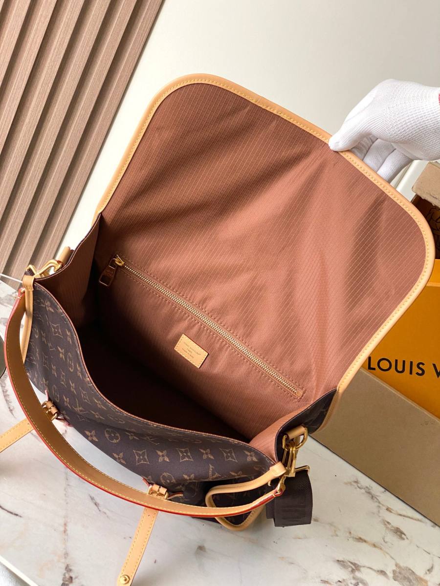 Louis Vuitton Jet Lag M2A425 1F18