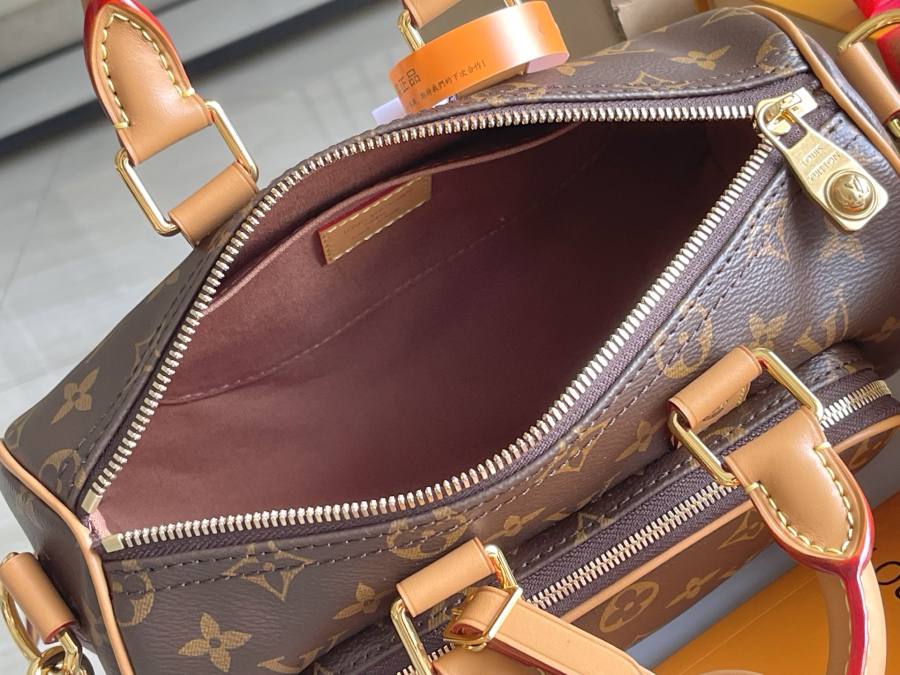 Louis Vuitton Keepall Bandoulière 25 M14981 25 x 15 x 11 B71D