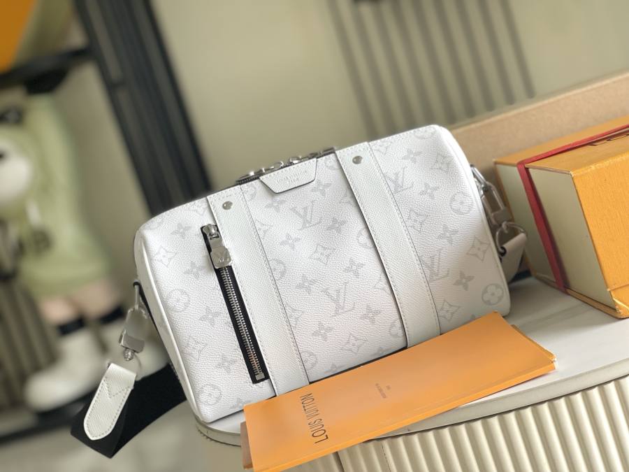 Louis Vuitton Keepall Bandoulière 25 M27644 27.5 x 16.5 x 15 D77B