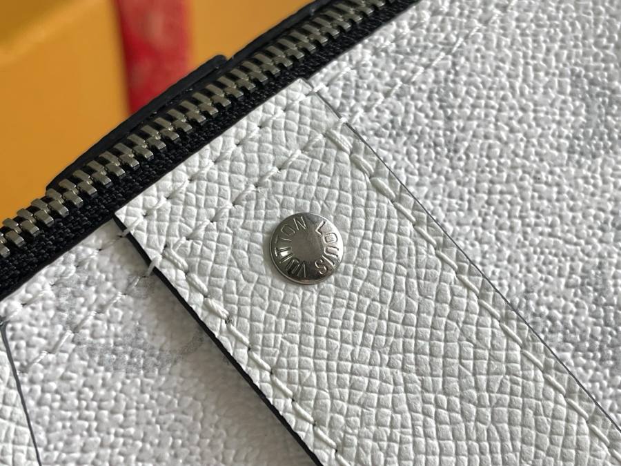 Louis Vuitton Keepall Bandoulière 25 M27644 27.5 x 16.5 x 15 D77B