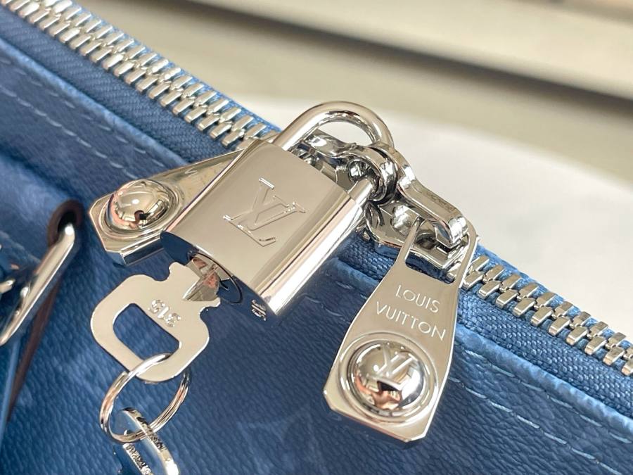 Louis Vuitton Keepall Bandoulière 50 M28227 50 x 29 x 23 DCED