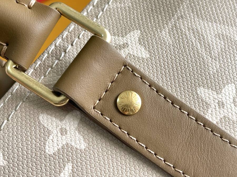 Louis Vuitton Keepall Bandouliere 25 M29272 25 x 15 x 11 96E2