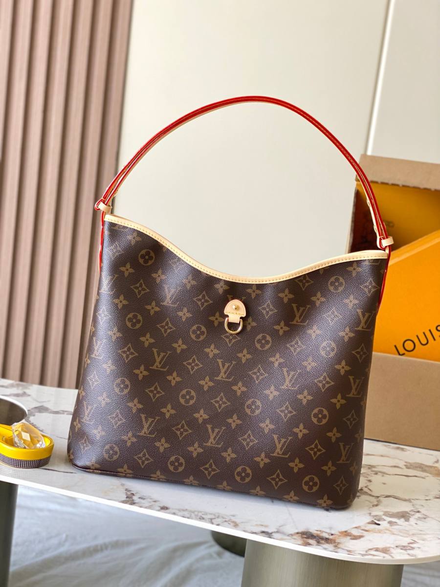Louis Vuitton Lineup MM M27335 30 x 22 x 12 D887
