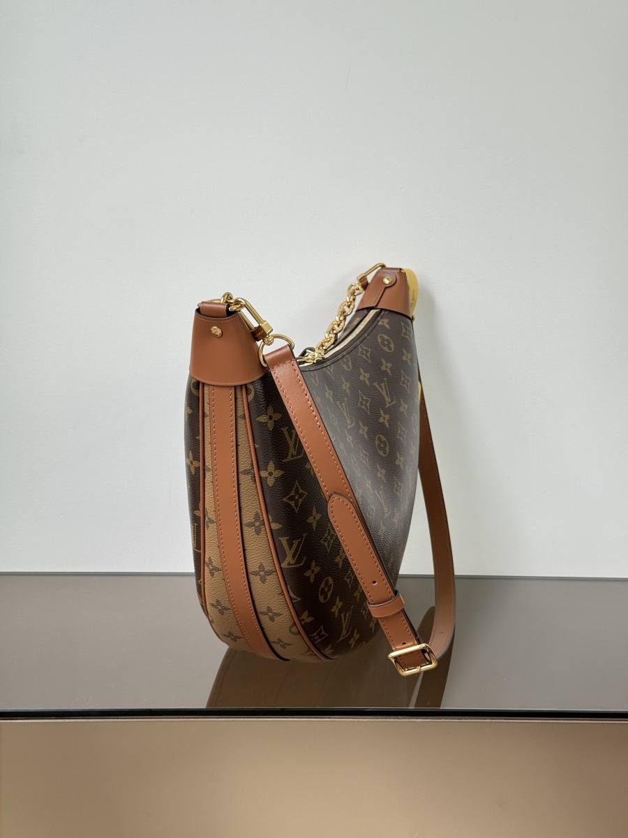 Louis Vuitton Loop Hobo M46311 32 x 28 x 12 Monogram 1F08