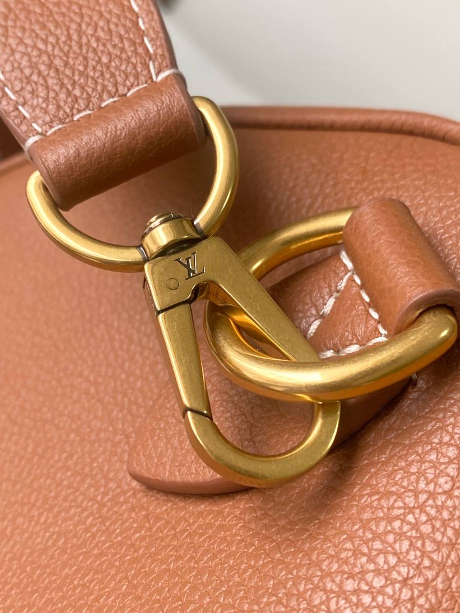 Louis Vuitton Low Key Speedy Soft 30 M24892 30 x 21 x 17 F5BF