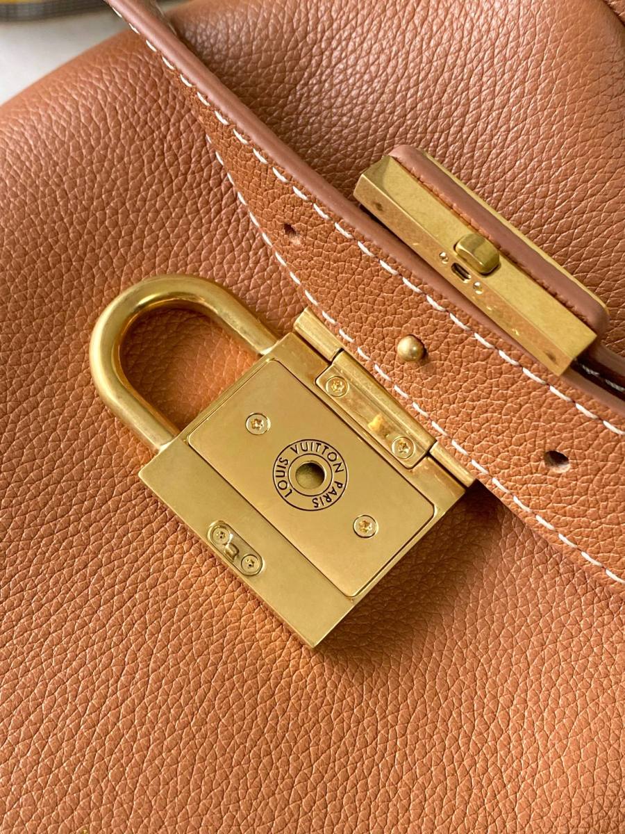 Louis Vuitton Low Key Speedy Soft 30 M24892 30 x 21 x 17 F5BF