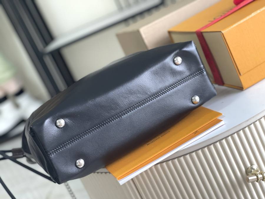 Louis Vuitton M25545 OFF DUTY VIBE MM 698A 698A