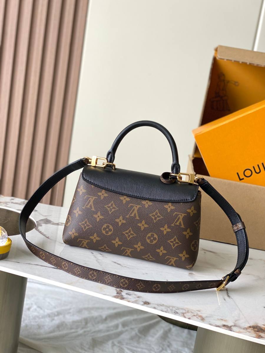 Louis Vuitton Madeleine BB M27511 24.5 x 16 x 8 Black B318
