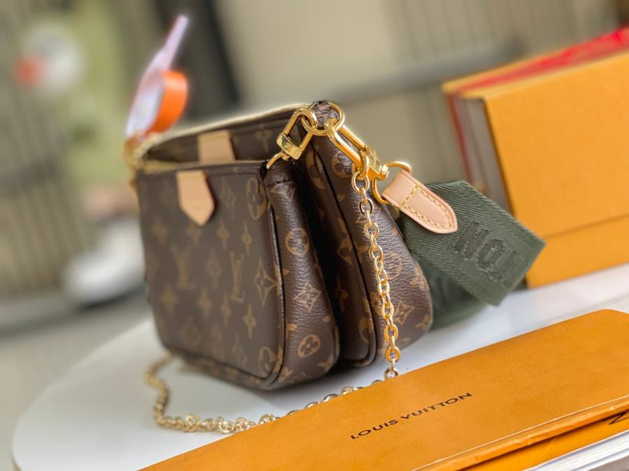 Louis Vuitton Multi Pochette Accessoires M44813 Monogram 9393