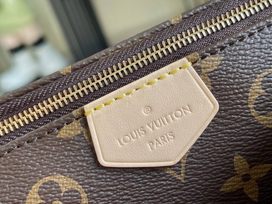 Louis Vuitton Multi Pochette Accessoires M44813 Monogram 9393