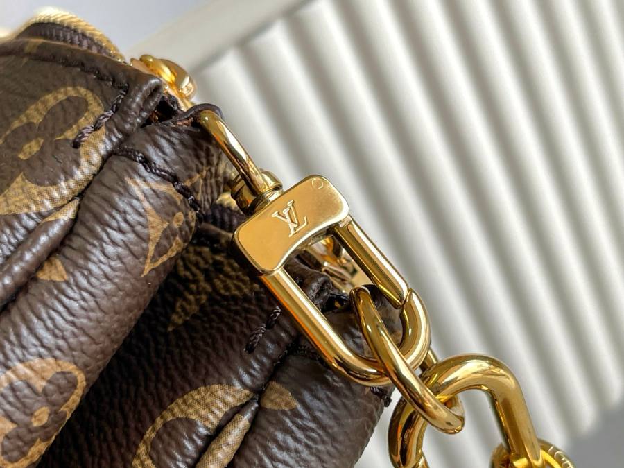 Louis Vuitton Multi Pochette Accessoires M44813 Monogram 9393
