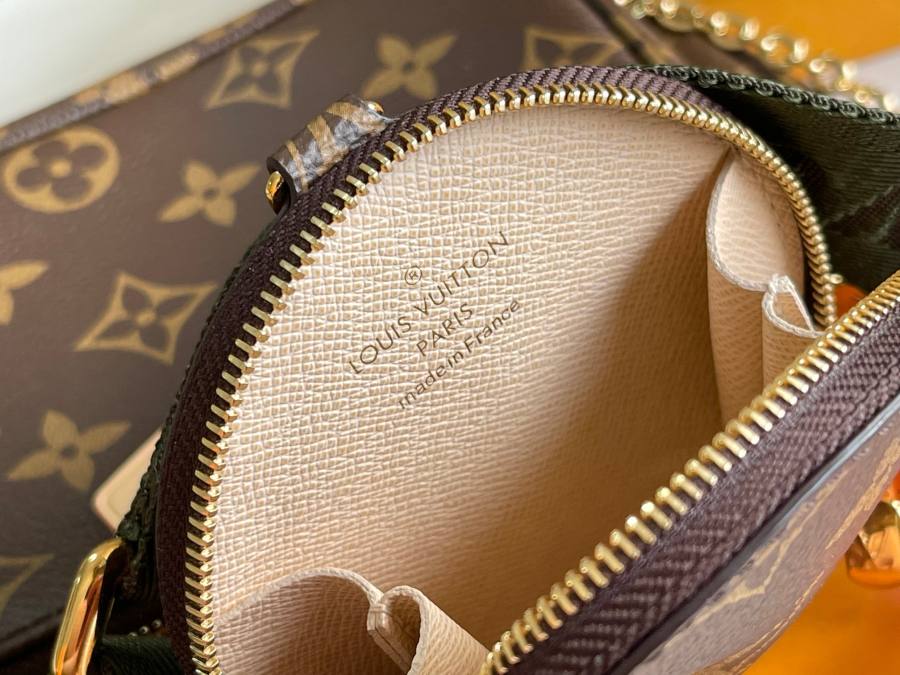 Louis Vuitton Multi Pochette Accessoires M44813 Monogram 9393