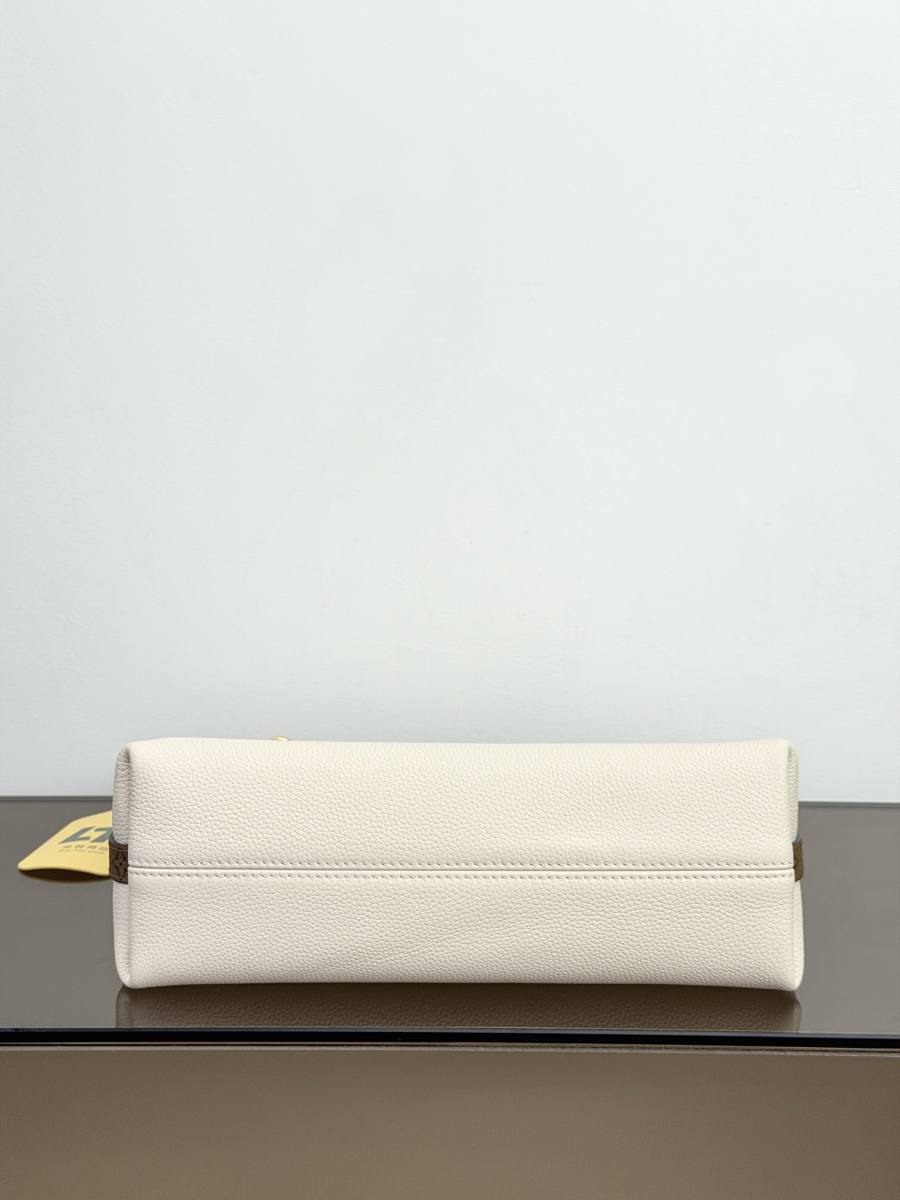 Louis Vuitton Multipass M29094 30 x 26 x 10 78A6