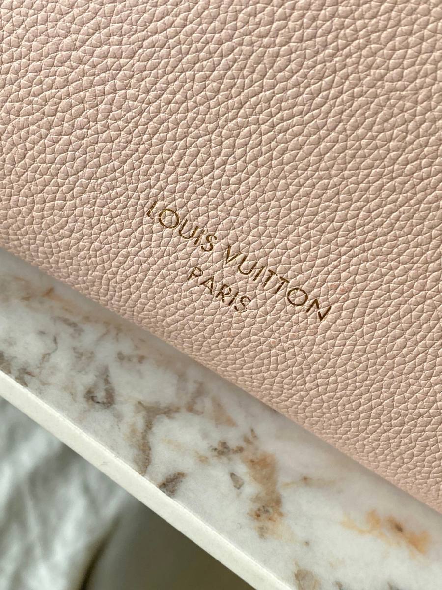 Louis Vuitton Multipass M2A063 AC8A