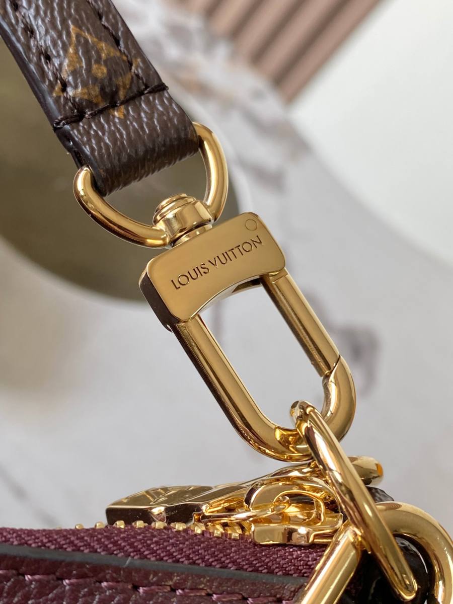 Louis Vuitton Multipass M3A258 Red D100