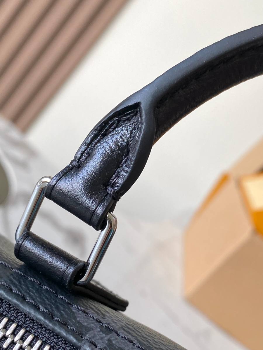 Louis Vuitton Nano Speedy M26573 16 x 11 x 9 69E8