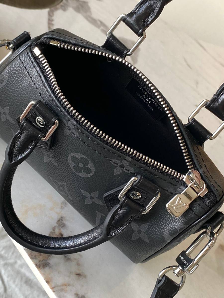 Louis Vuitton Nano Speedy M26573 16 x 11 x 9 69E8