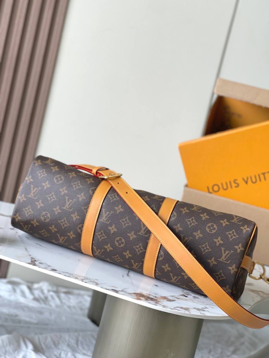 Louis Vuitton Needle Bag M28116 46 x 22 x 17 C943
