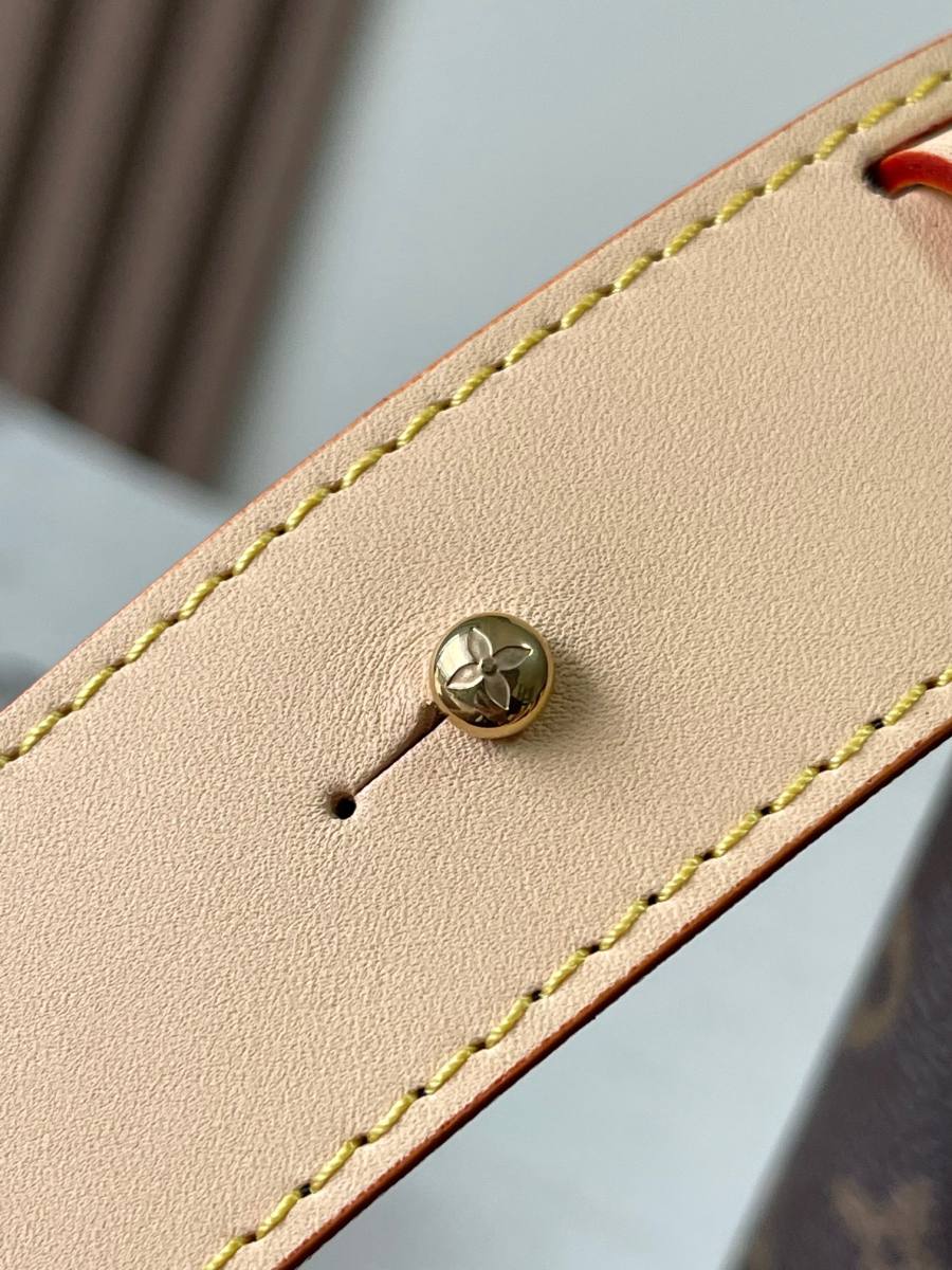 Louis Vuitton Neo Lockit PM M26532 30 x 2 CEC5