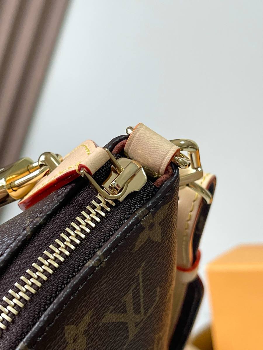 Louis Vuitton Neo Lockit PM M26532 30 x 2 CEC5