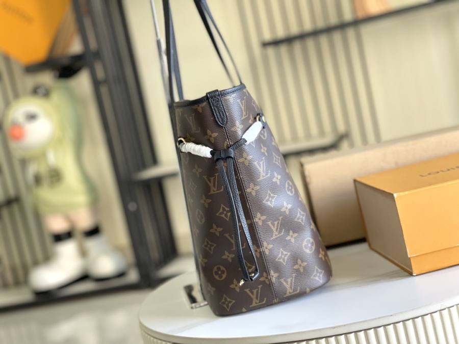 Louis Vuitton Neverfull Inside Out MM M11946 31 x 28 x 14 3293