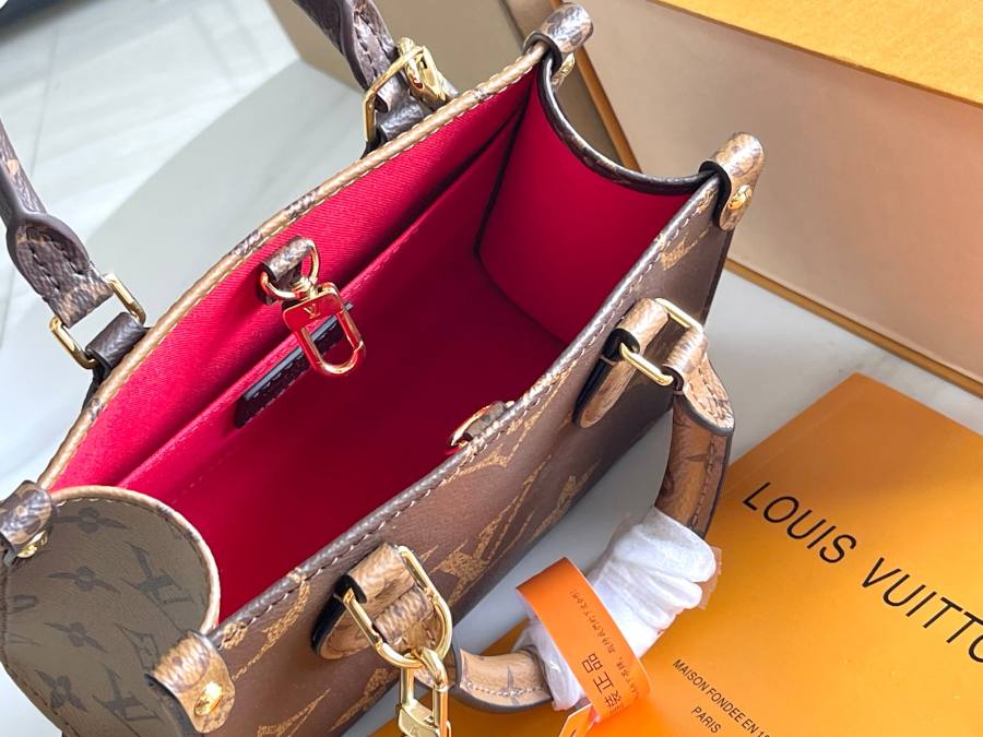 Louis Vuitton OnTheGo BB M46839 18 x 15 x 8.5 Monogram 8A21