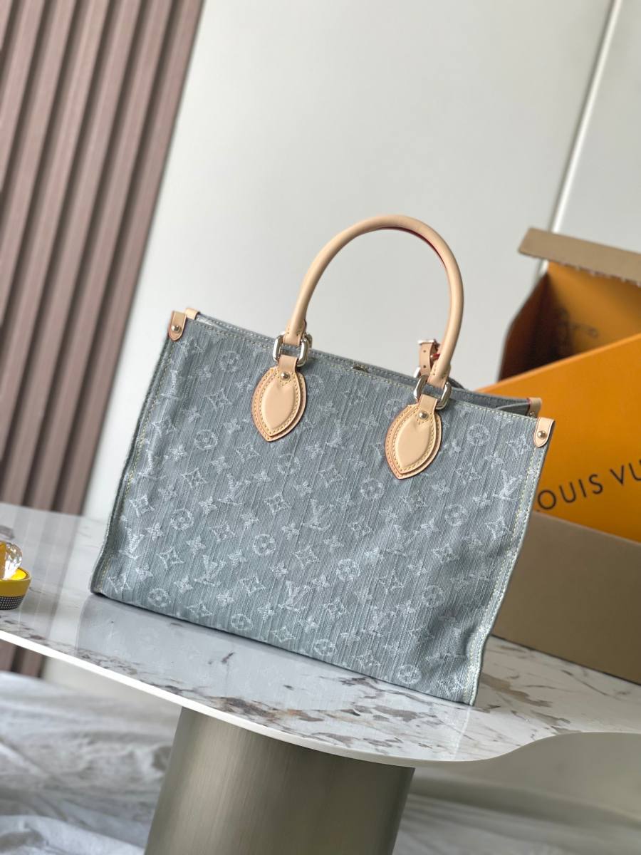 Louis Vuitton OnTheGo MM M13189 35 x 2 3C94