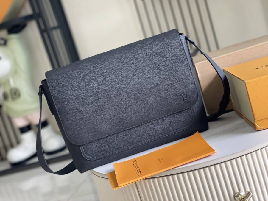 Louis Vuitton Speed Messenger M15268 27 x 20 x 8 E8C9