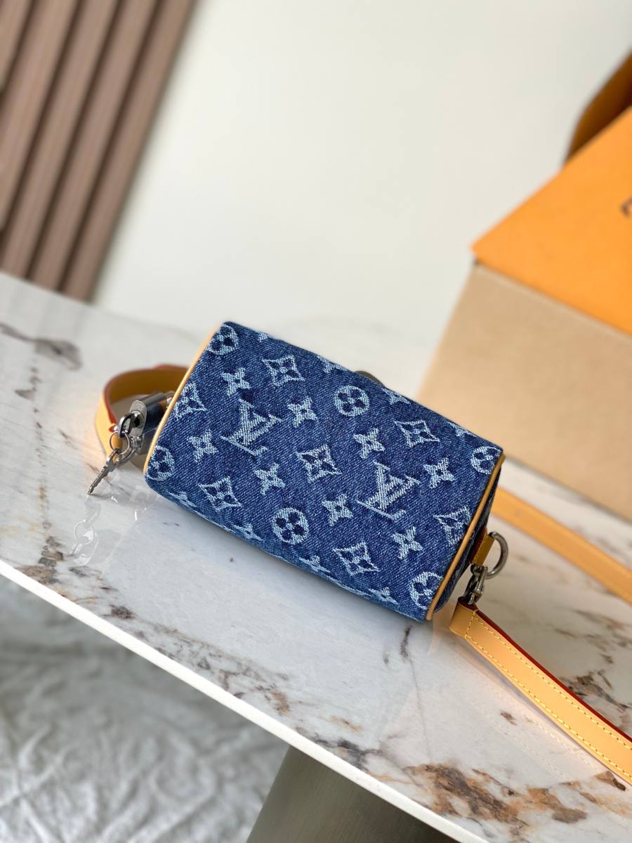Louis Vuitton Speedy 18 Bandouliere M27557 18 x 12 x 10 5DB7