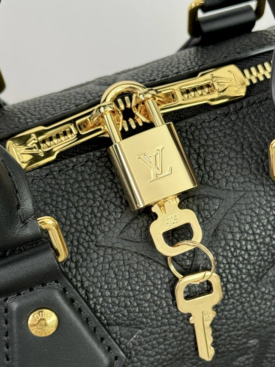 Louis Vuitton Speedy Bandouliere 20 M58953 20.5 x 13.5 x 12 7F8D
