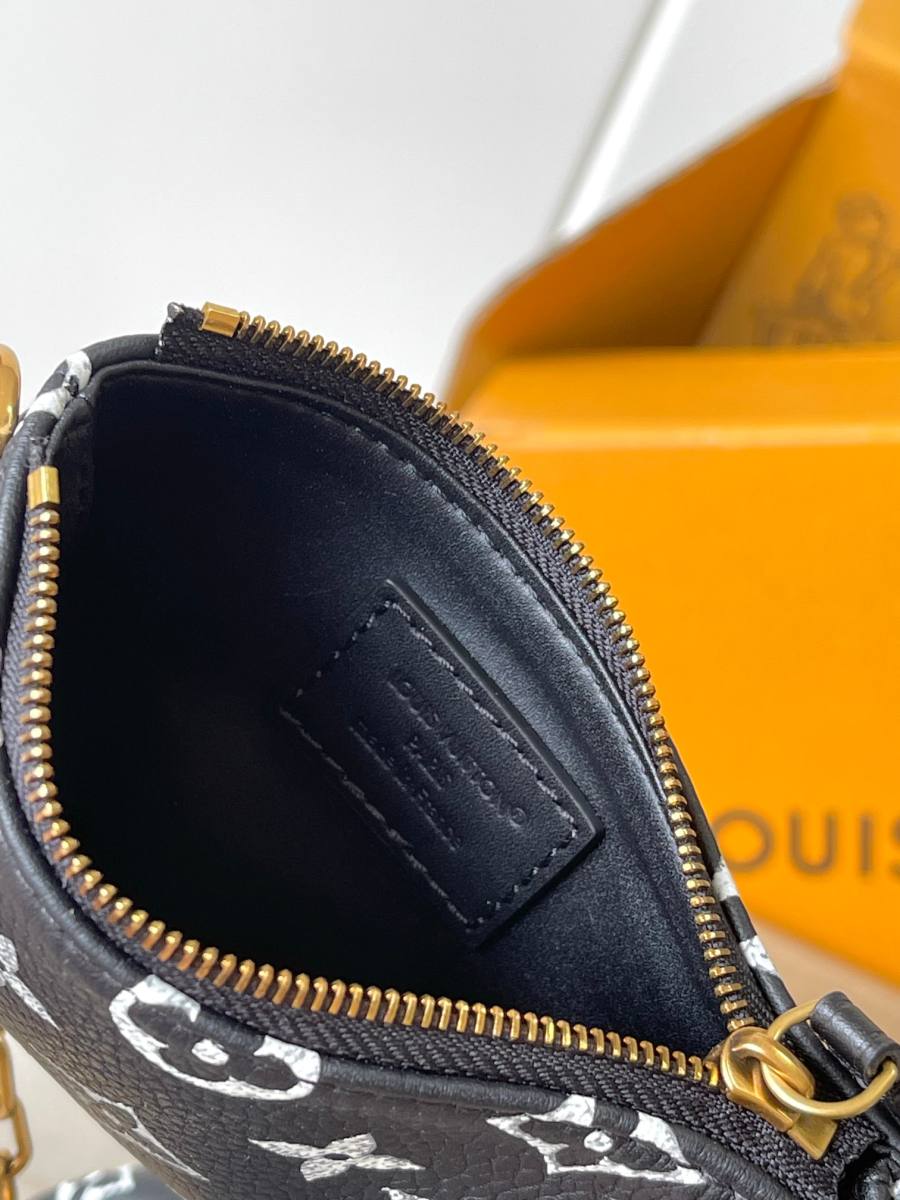 Louis Vuitton Speedy P9 Bandouliere 25 M2A407 25 x 15 0388