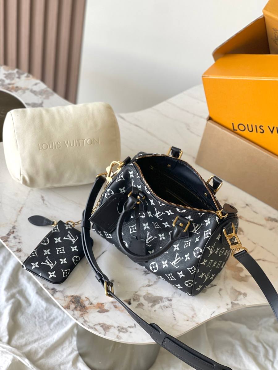 Louis Vuitton Speedy P9 Bandouliere 25 M2A407 25 x 15 0388