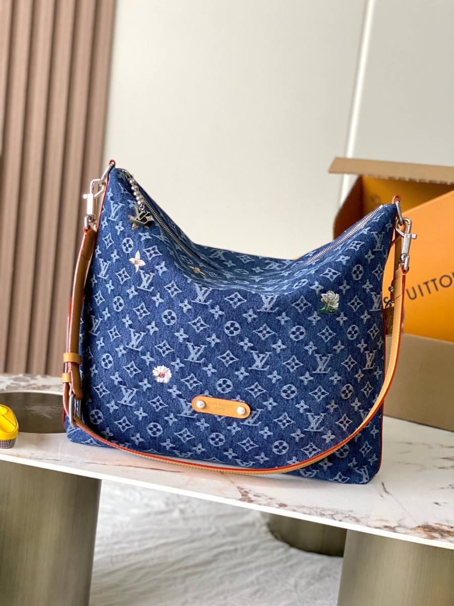 Louis Vuitton Vagabond Hobo M27555 3A38